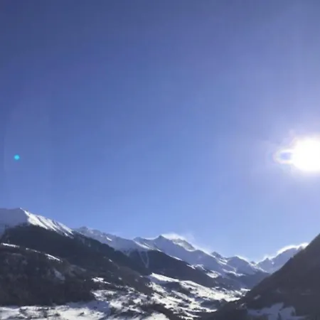Le Biolley 2 Chalé